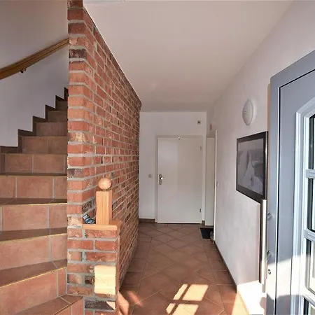 Holiday home Ostseeliebe Haus Ostseeliebe Haushaelfte Links