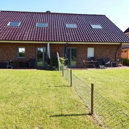 Ostseeliebe Haus Ostseeliebe Haushaelfte Links Holiday home