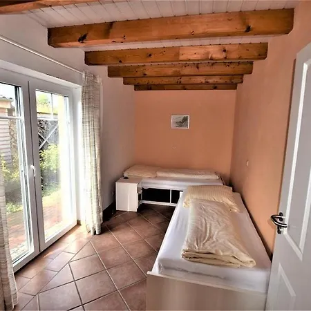 Ostseeliebe Haus Ostseeliebe Haushaelfte Links Semesterbostad *
