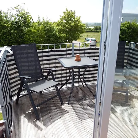 Holiday home Ostseeliebe Haus Ostseeliebe Haushaelfte Links *