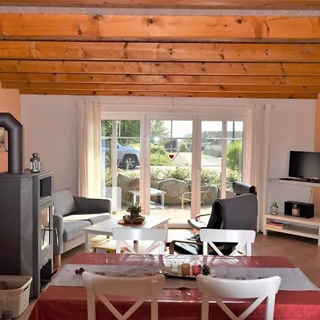 Ostseeliebe Haus Ostseeliebe Haushaelfte Links Tatil Evi Hohwacht